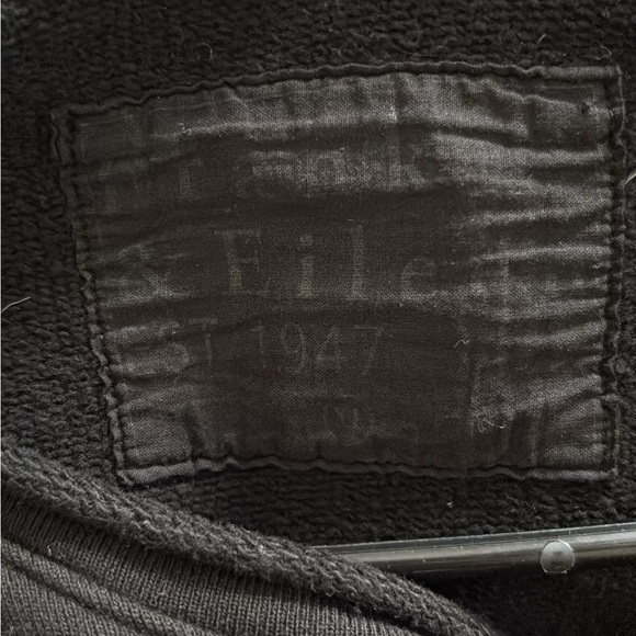 Frank & Eileen Anna triple fleece long-sleeve capelet sweatshirt in black XL - Picture 4 of 5